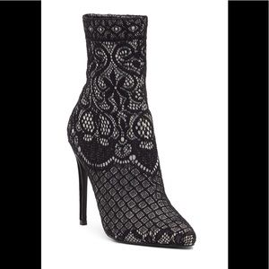 Steve Madden Lovely Stiletto Sock Bootie NIB